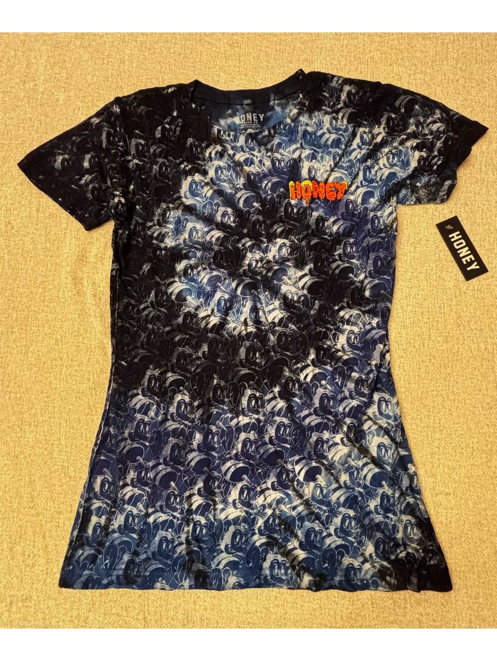Honey Brand Co Womenβs Tie-Dyed T-Shirt Blue/White Size Medium